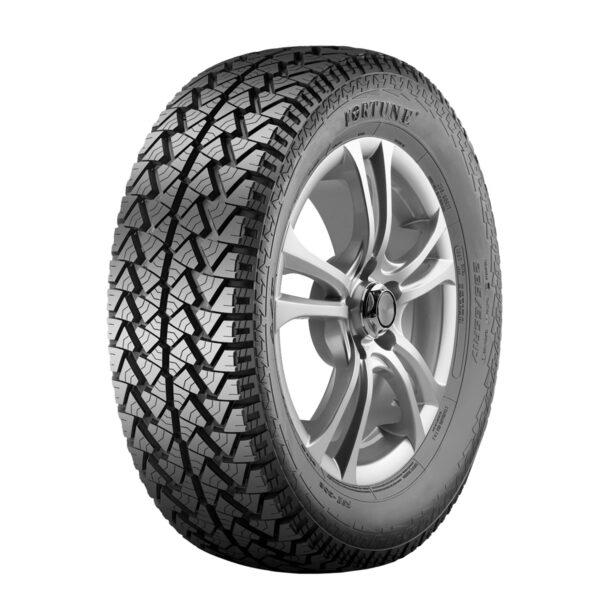 NEUMÁTICOS FORTUNE PCR 205/70R15 8 96H FSR-302